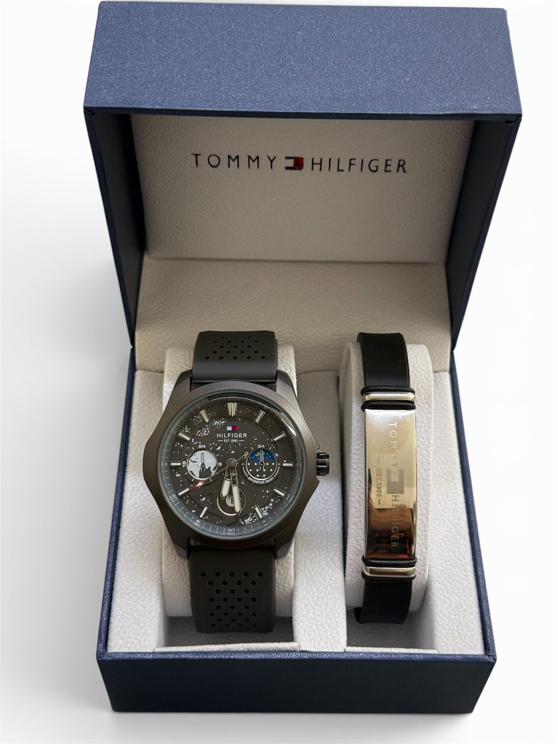 Tommy Hilfiger watch 40mm & bracelet set