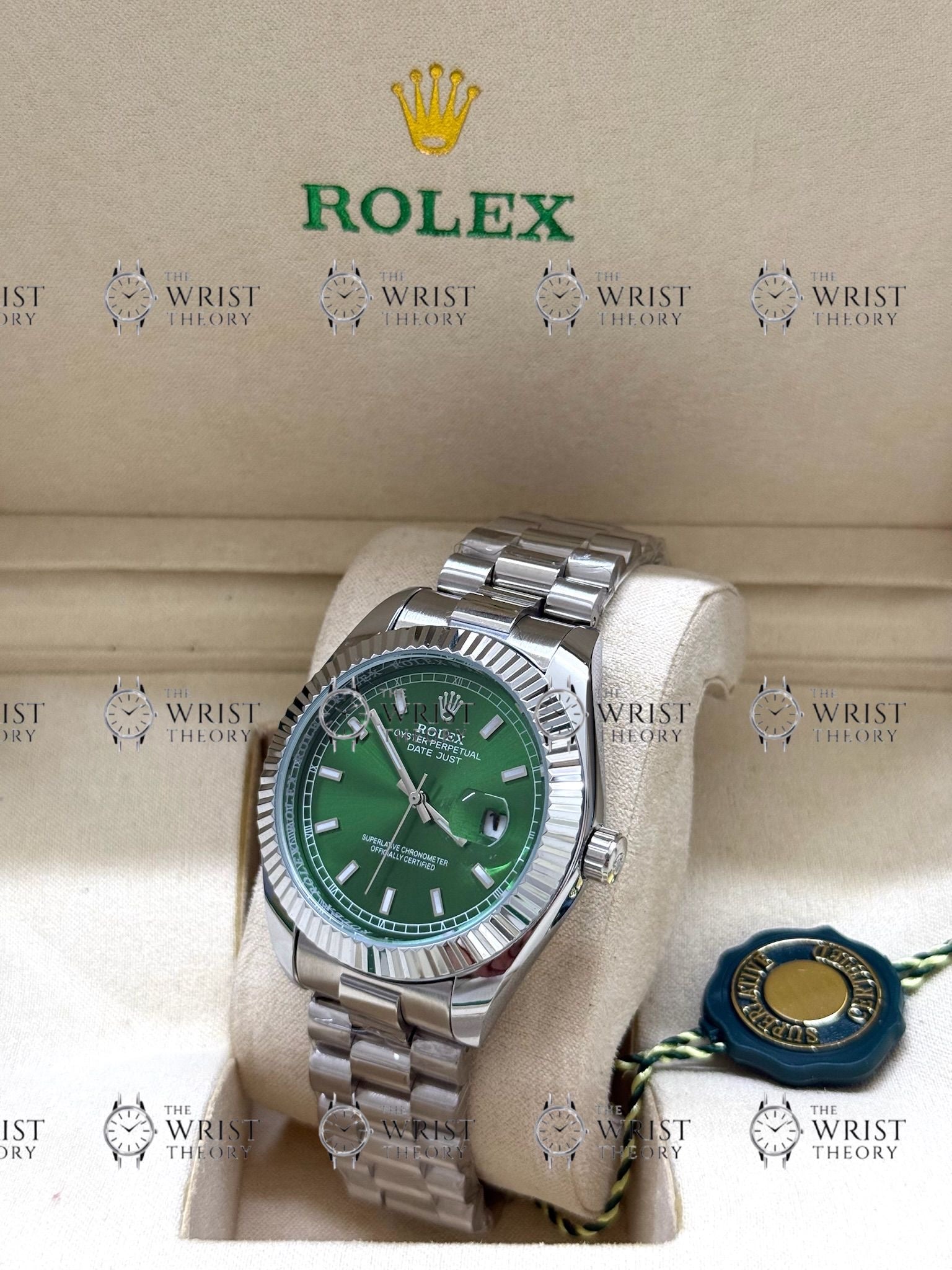 DATE JUST silver , green dial , president bracelet
