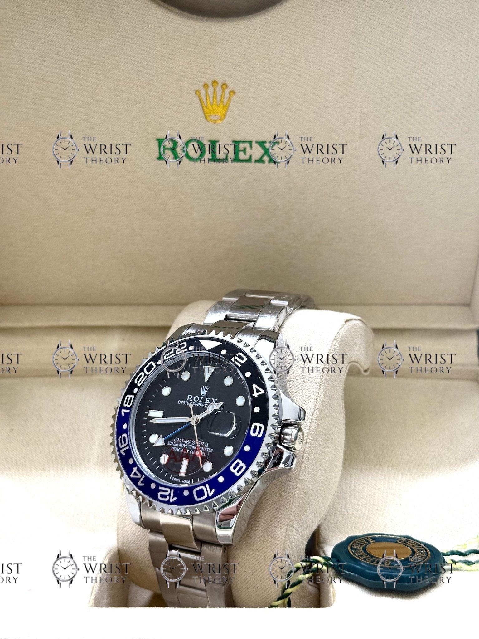 GMT MASTER II BATMAN silver , black dial , oyster bracelet