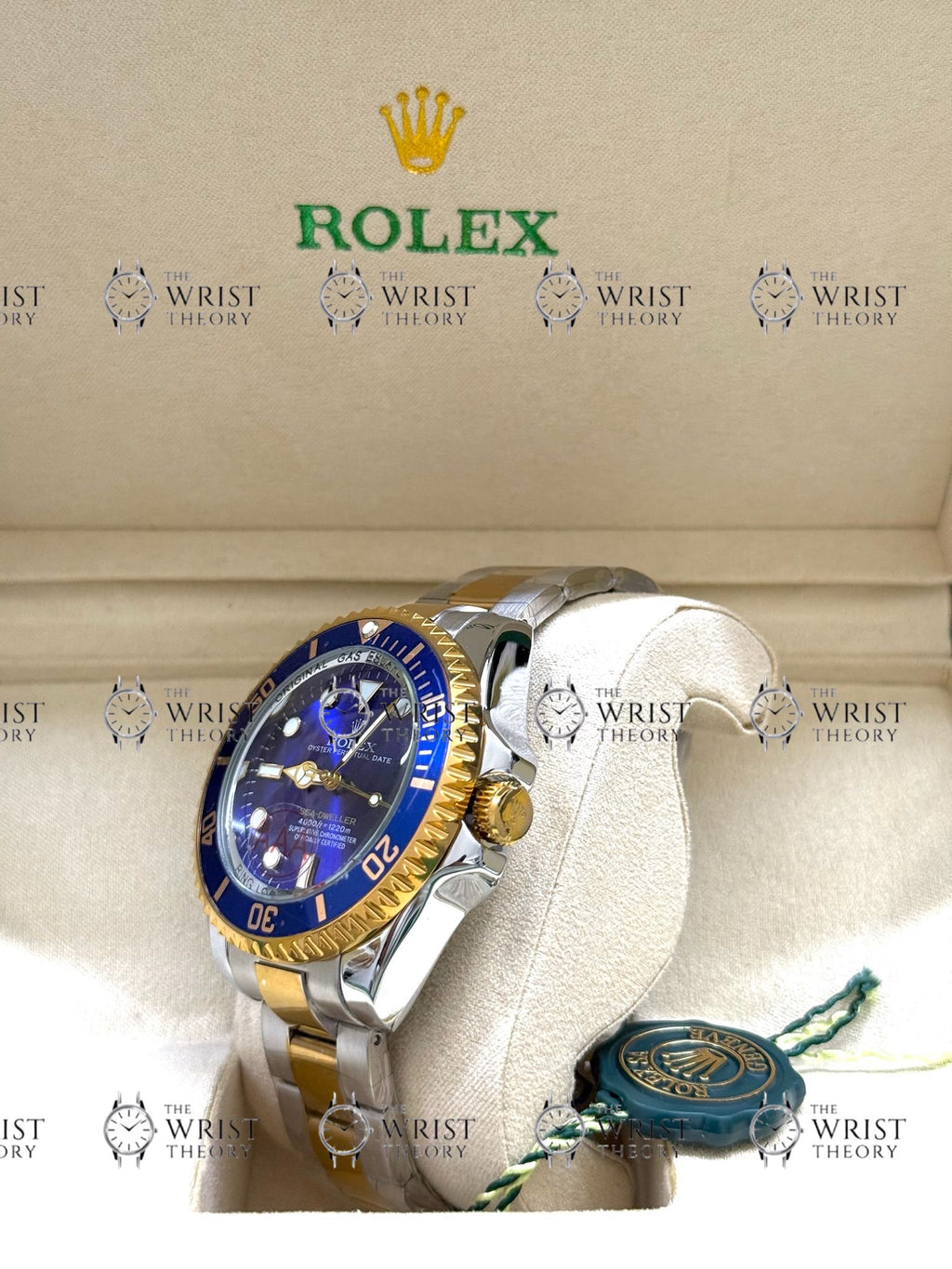 SEA-DWELLER gold-silver , blue dial , oyster bracelet