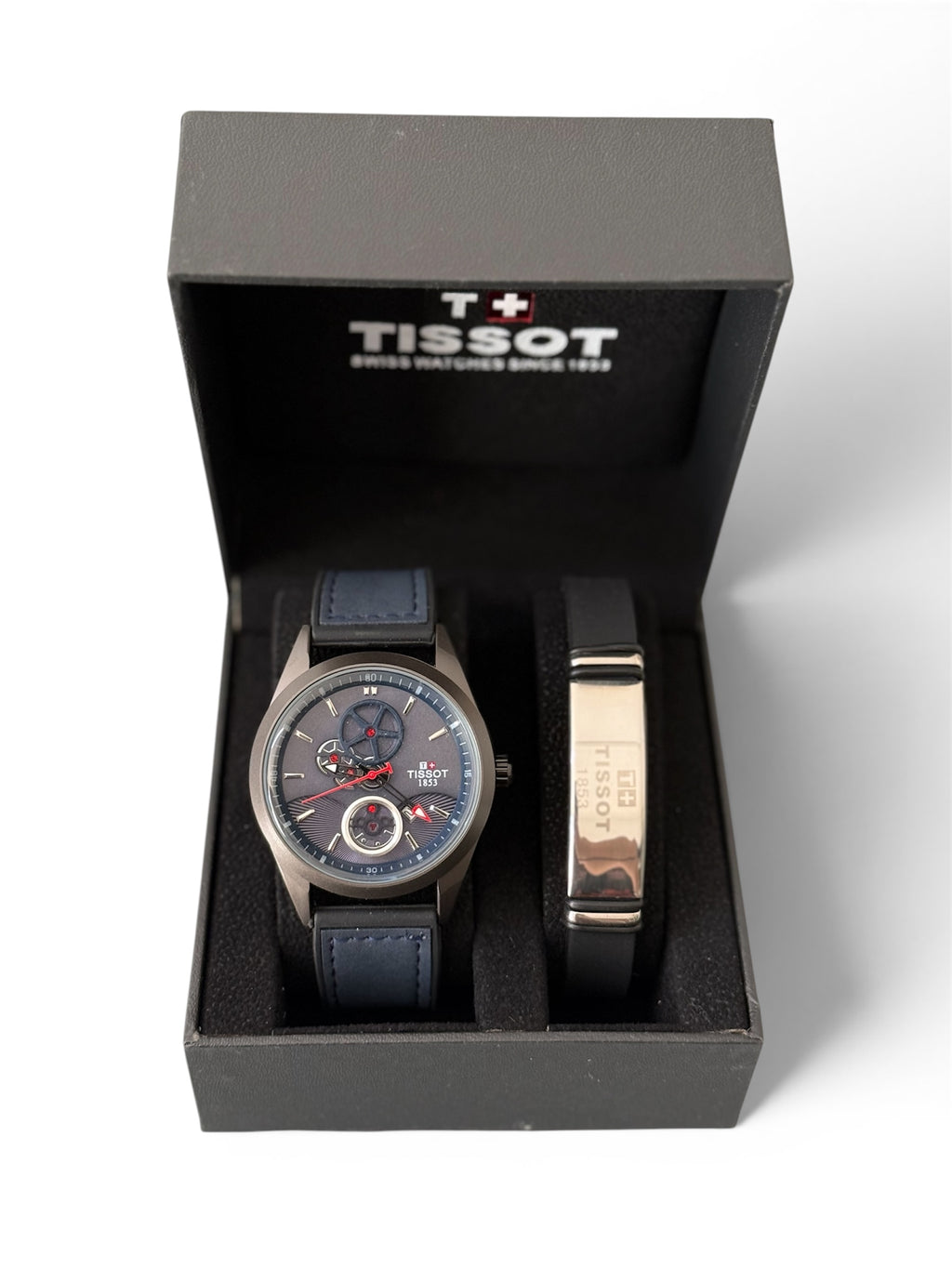 Tissot watch 40mm & bracelet set