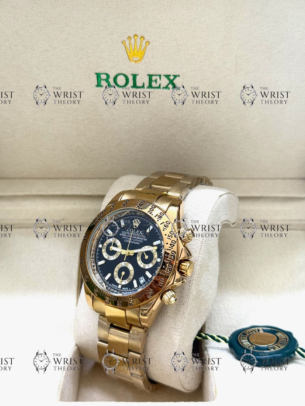 DAYTONA gold , black dial, oyster bracelet