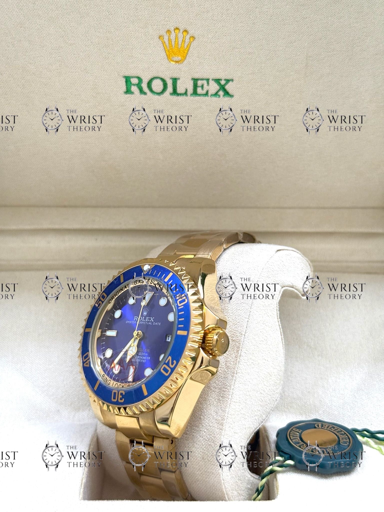SEA-DWELLER gold , blue dial , oyster bracelet