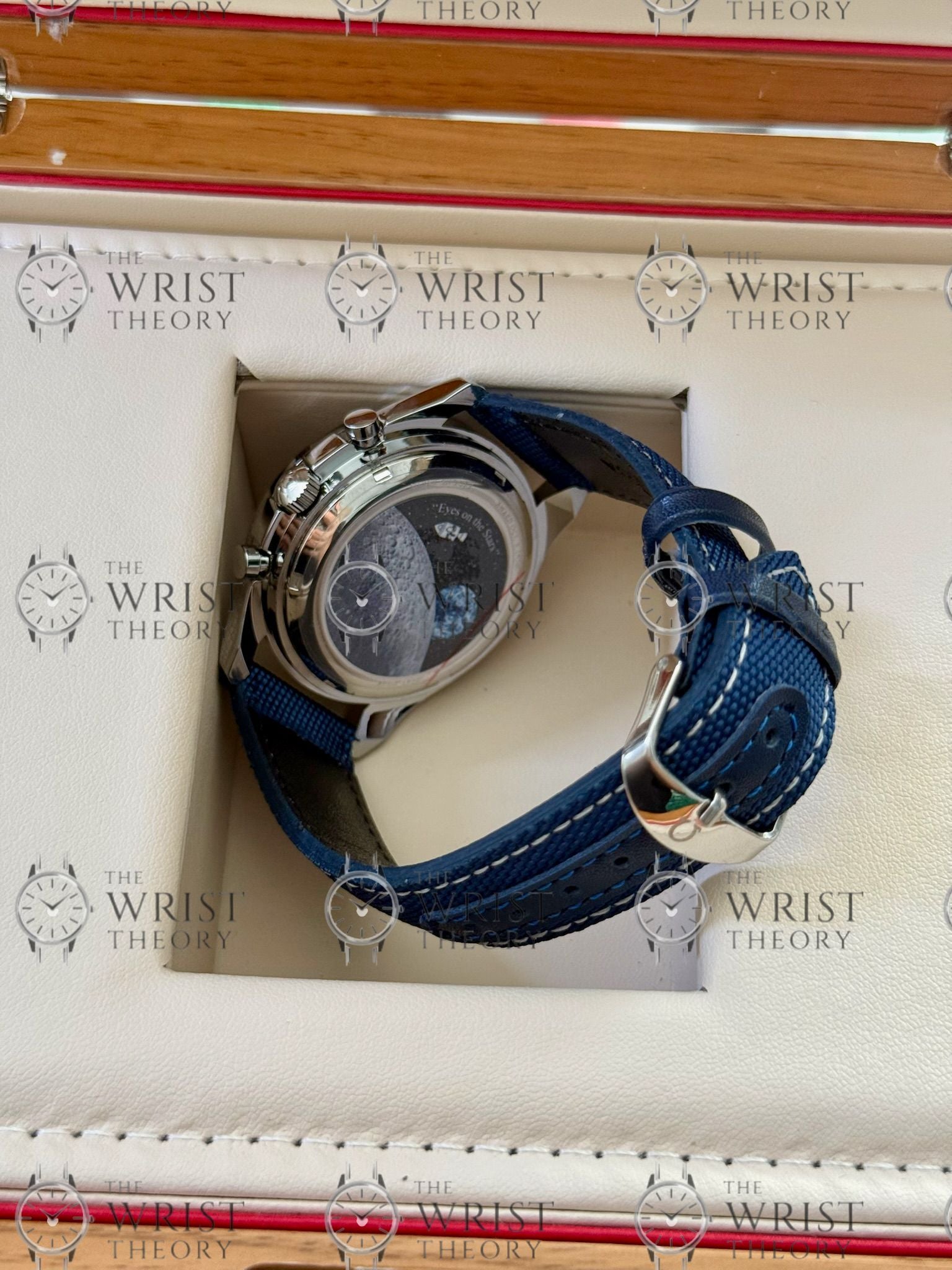 Omega Speedmaster Anniversary Series "Silver Snoopy Award" 50th Anniversary 42mm